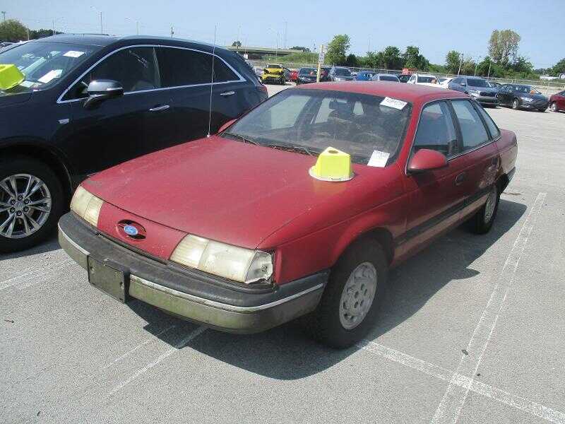 Ford Taurus