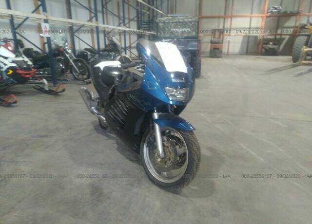 Suzuki RF600R