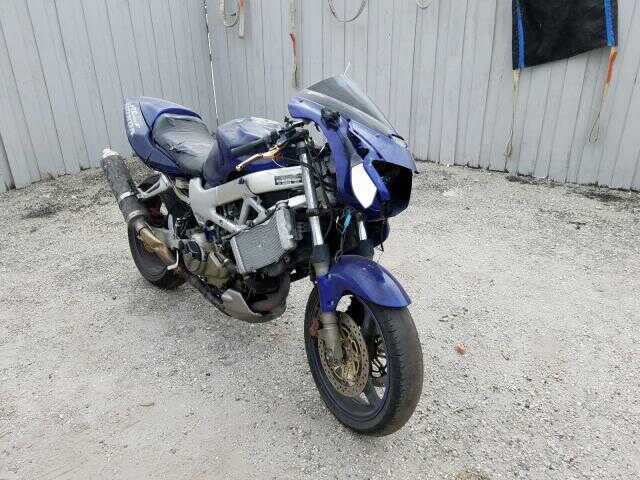 Honda VTR1000F (SUPERHAWK)