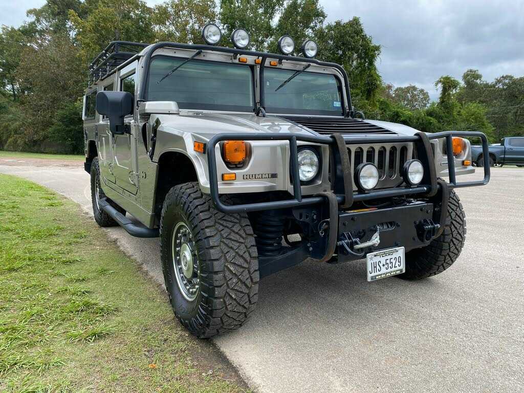 HUMMER H1