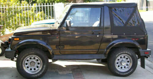 Suzuki Samurai