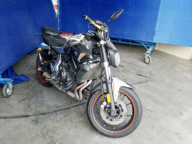 YAMAHA