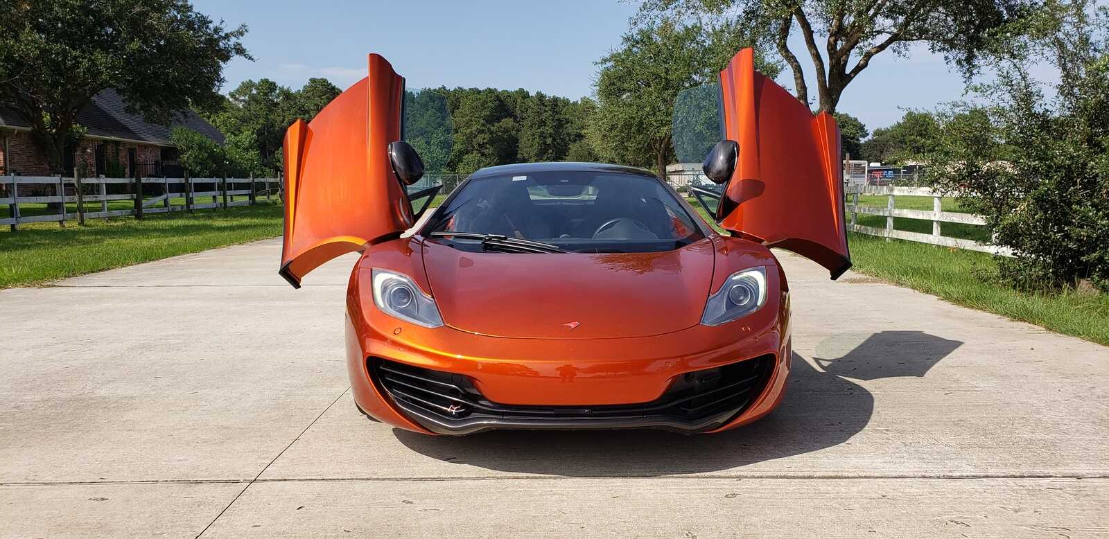 McLaren MP4-12C