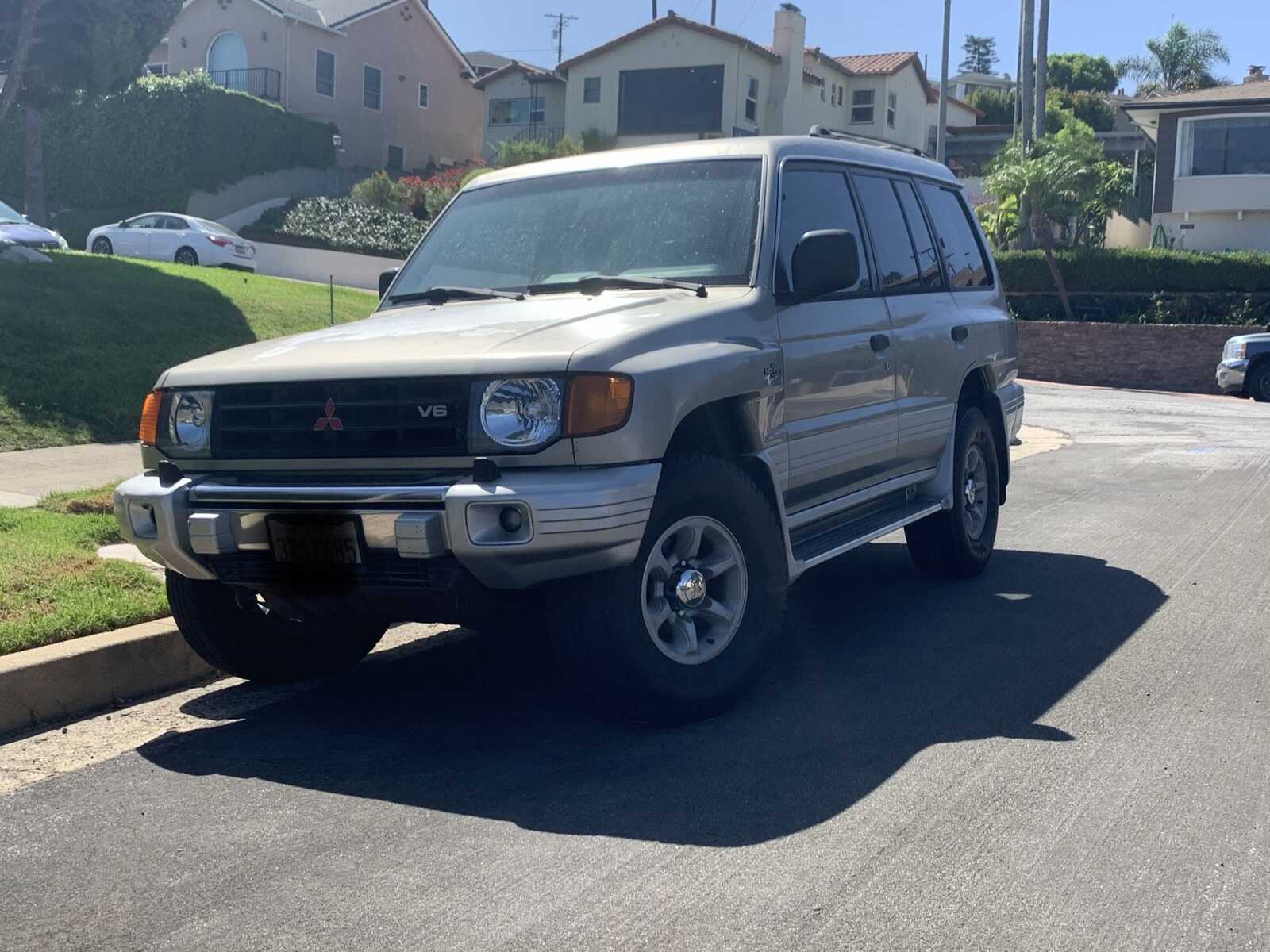 Mitsubishi Montero