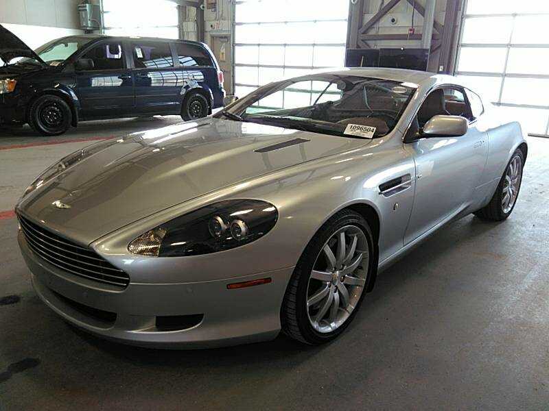 Aston Martin DB9