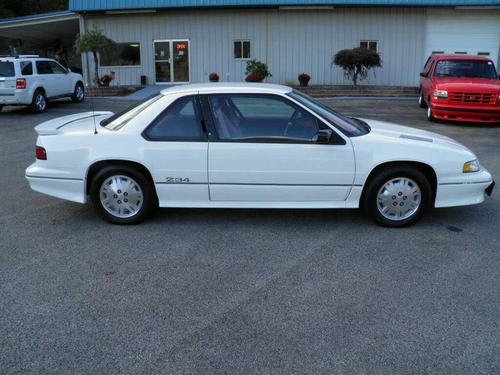 Chevrolet Lumina