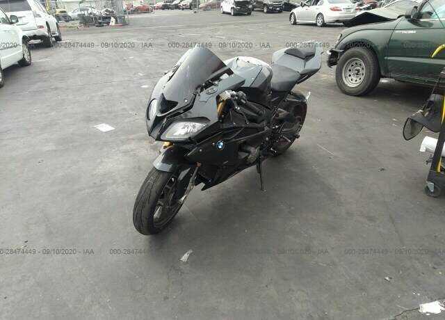 BMW S 1000 RR