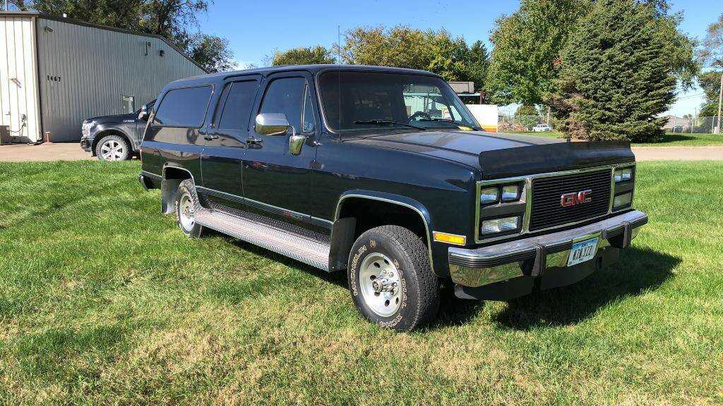 GMC Suburban