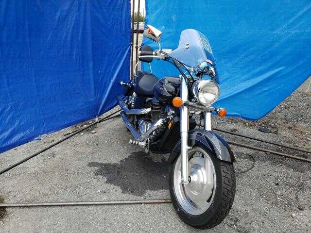 Honda VT1100C2 (SHADOW SABRE)