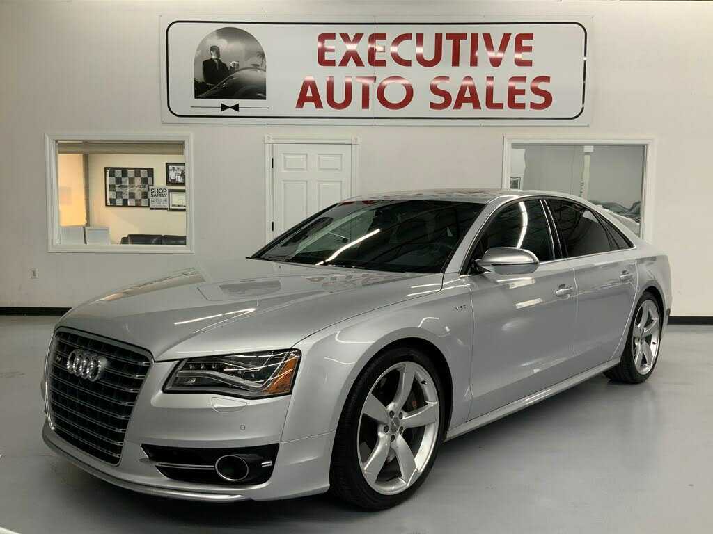 Audi S8