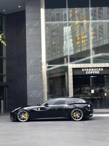Ferrari FF