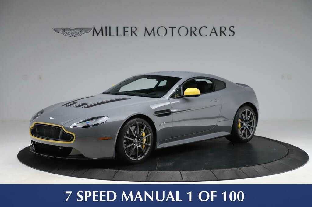 Aston Martin V12 Vantage