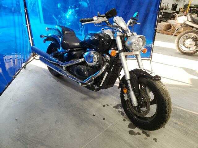 Suzuki VZ800