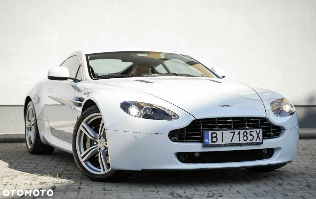Aston Martin V8 Vantage