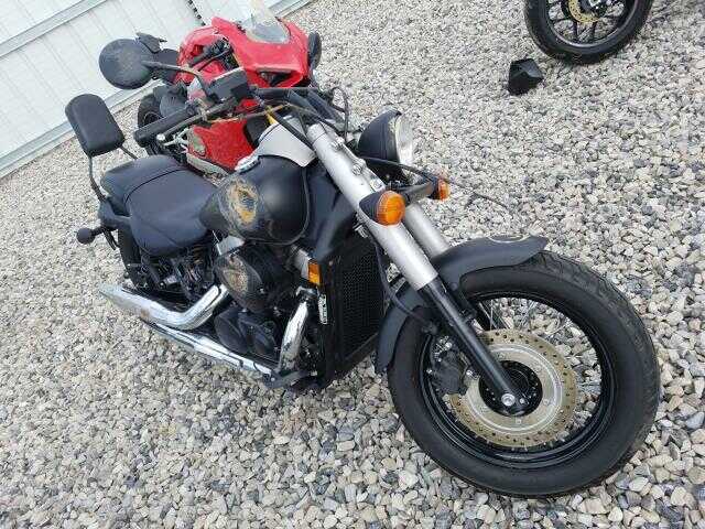 Honda VT750 (Shadow Phantom)