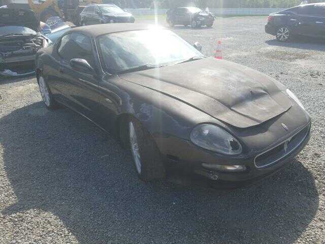 Maserati Coupe
