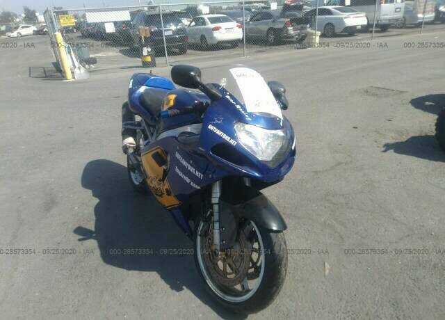 Suzuki GSX-R750