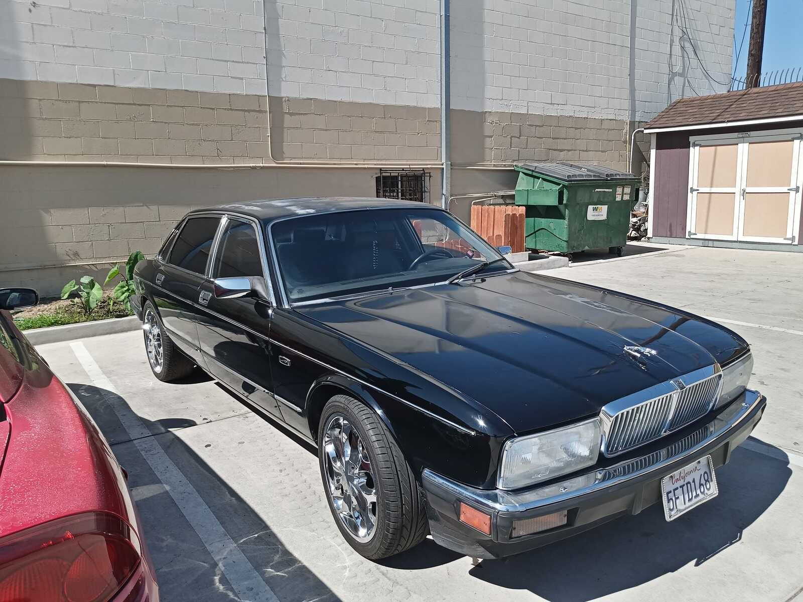 Jaguar Vanden Plas