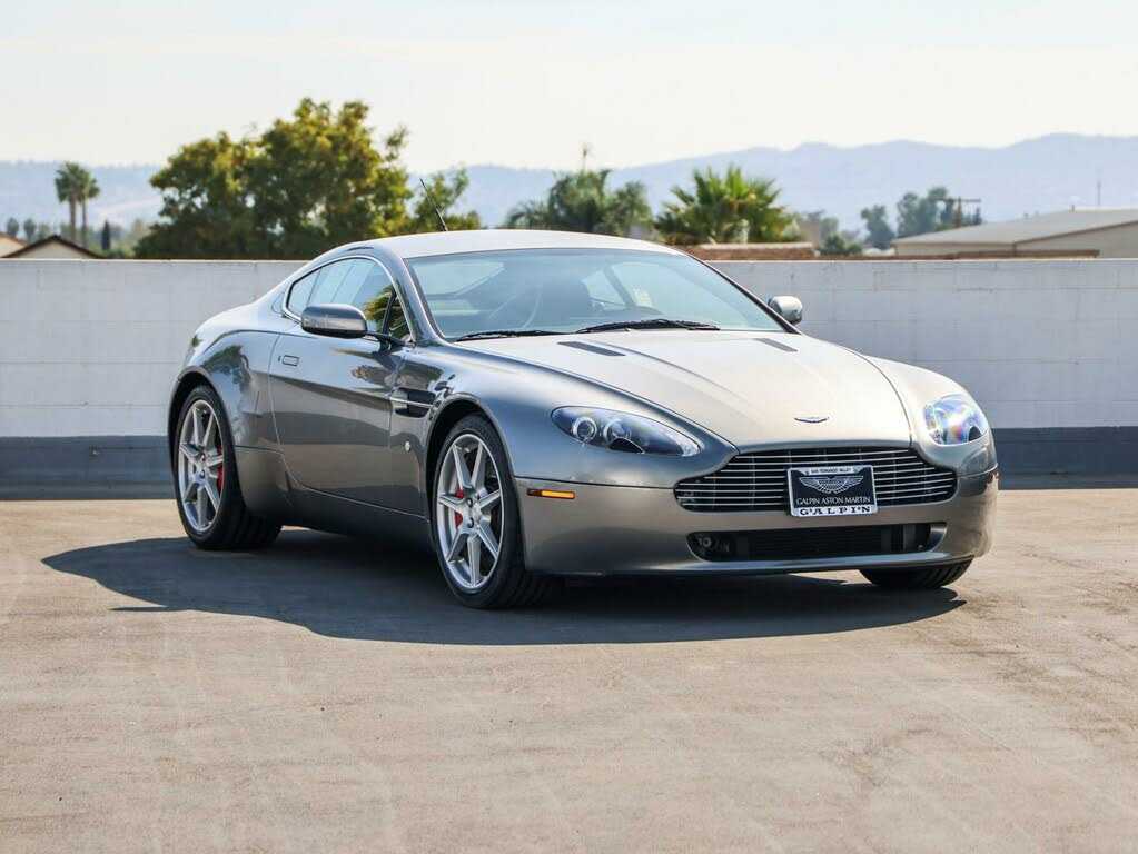 Aston Martin V8 Vantage