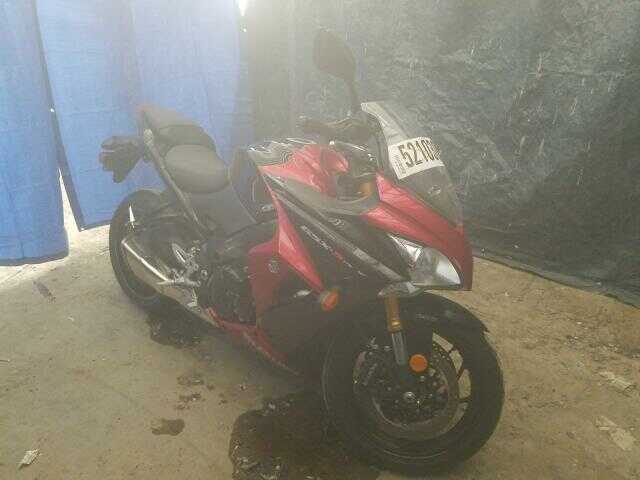 Suzuki GSX-S1000FA
