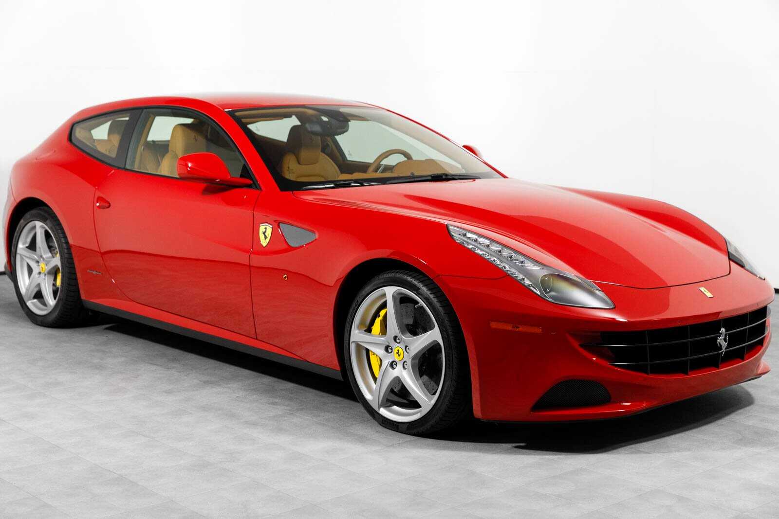 Ferrari FF