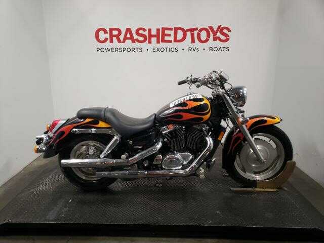 Honda VT1100C2 (SHADOW SABRE)