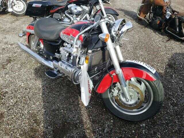 Honda GL1500C (VALKYRIE)