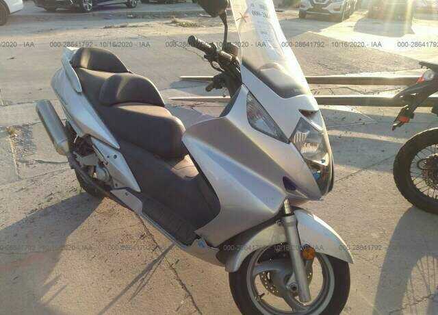Honda FSC600 (Silver Wing)