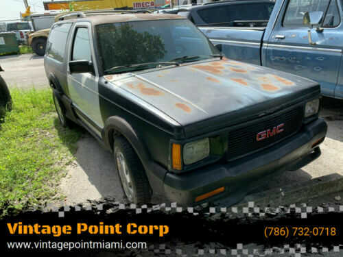 GMC Typhoon