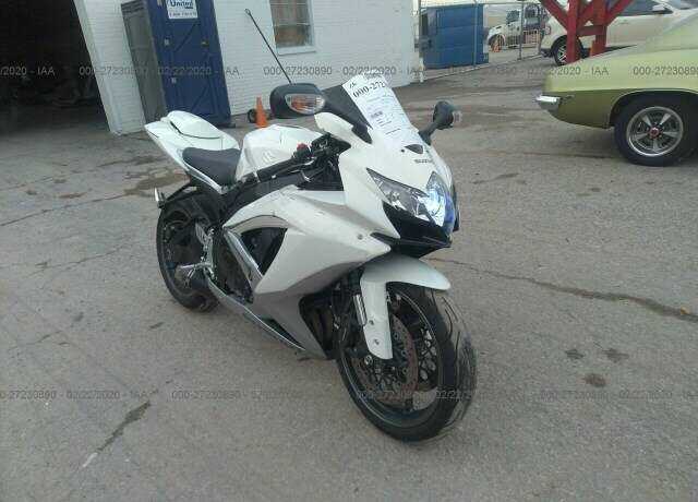 Suzuki GSX-R750