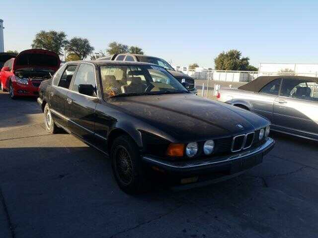 BMW 735i