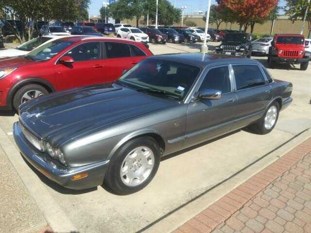 Jaguar Vanden Plas