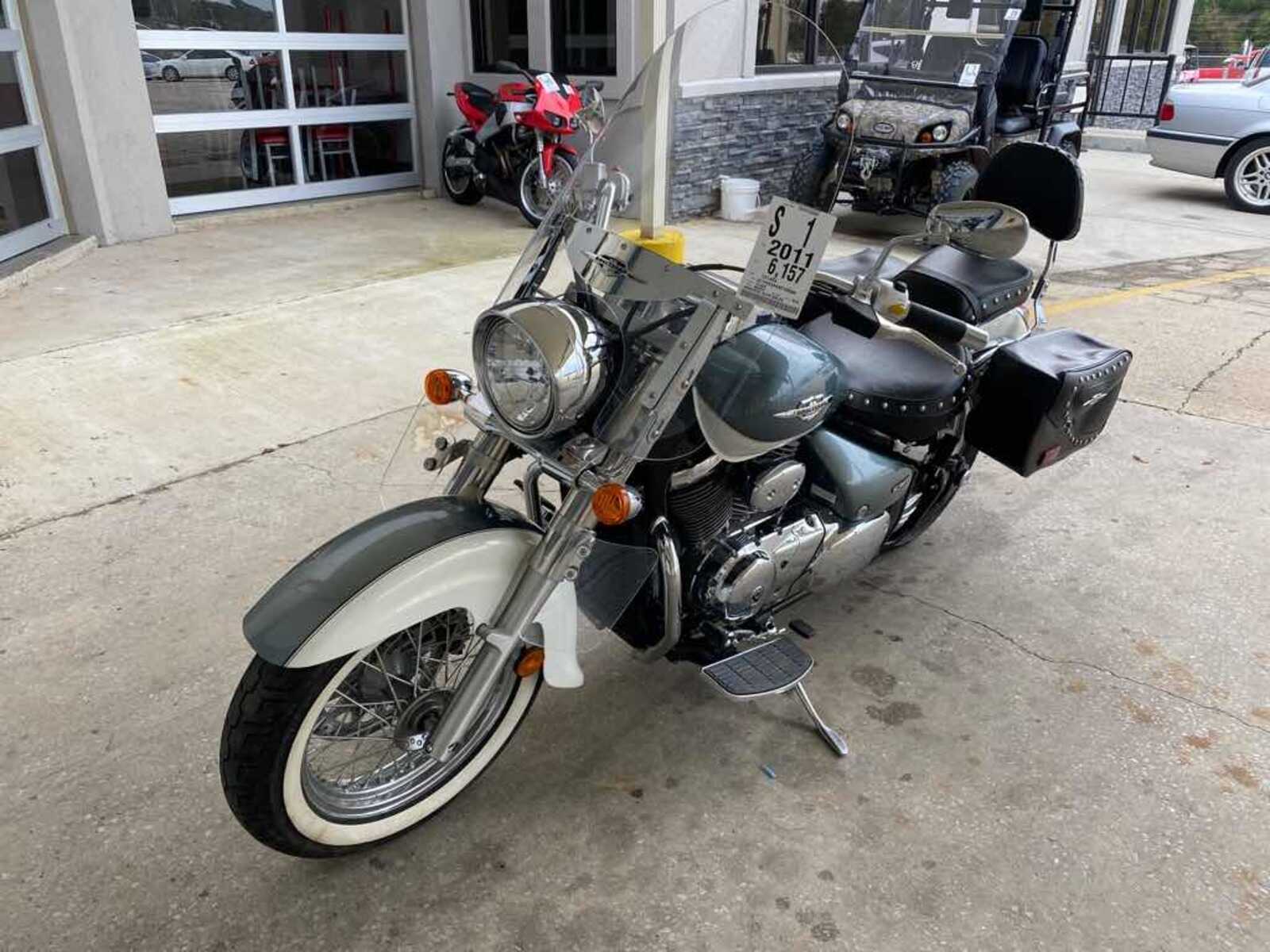 Suzuki VL800CL/VL800L/VL800TL