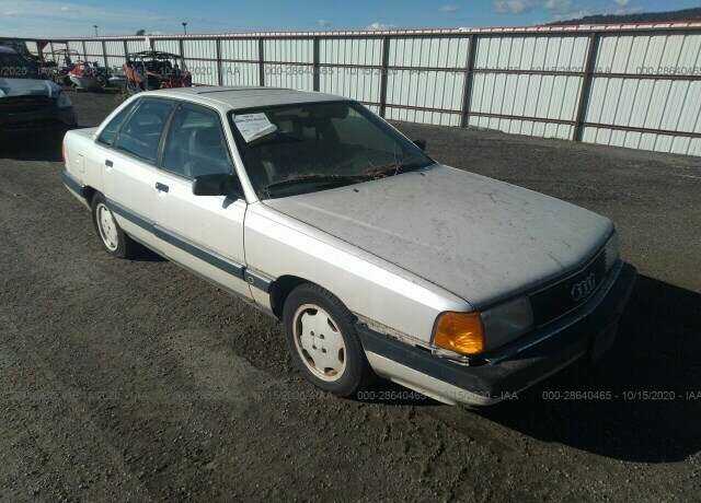 Audi 100