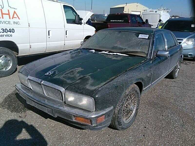 Jaguar XJ6