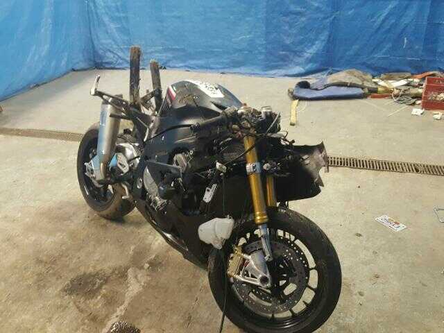 BMW S 1000 RR