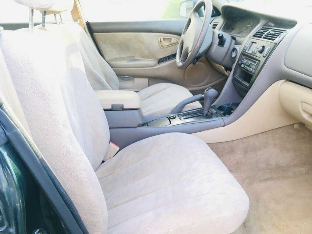 Mitsubishi Diamante
