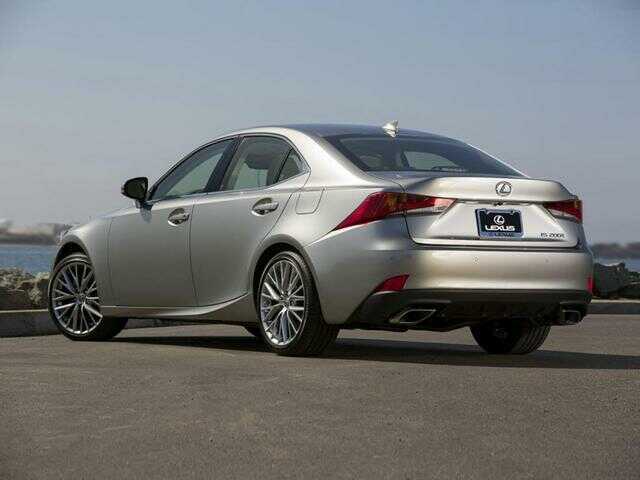 2019 Lexus IS