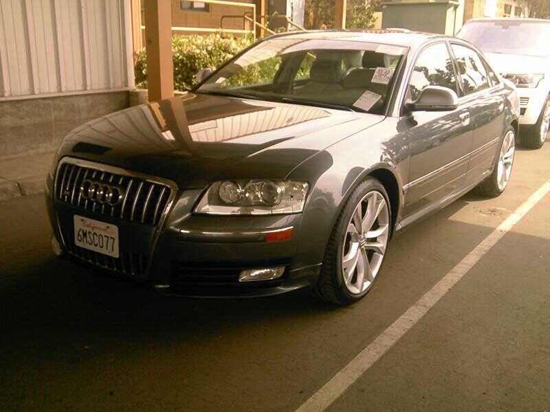 Audi S8