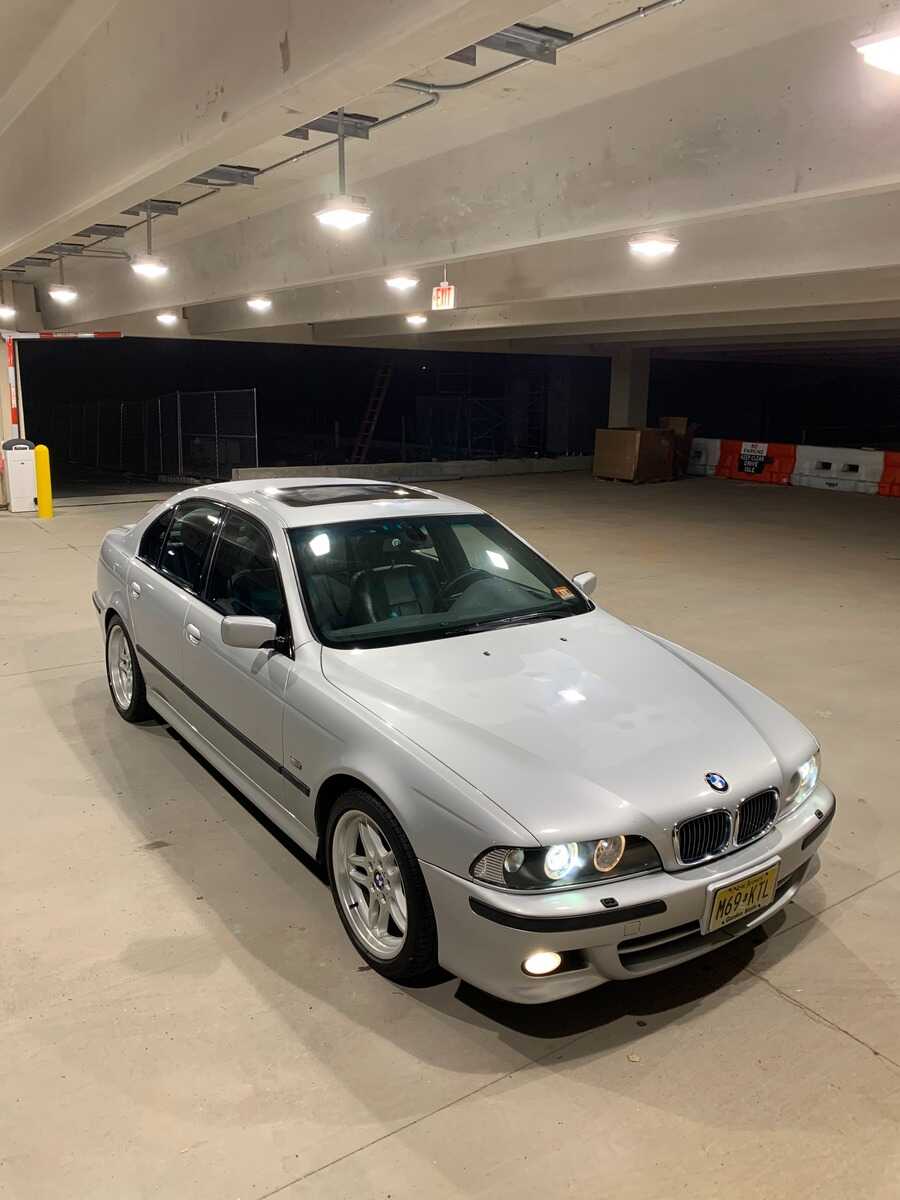 BMW 540i
