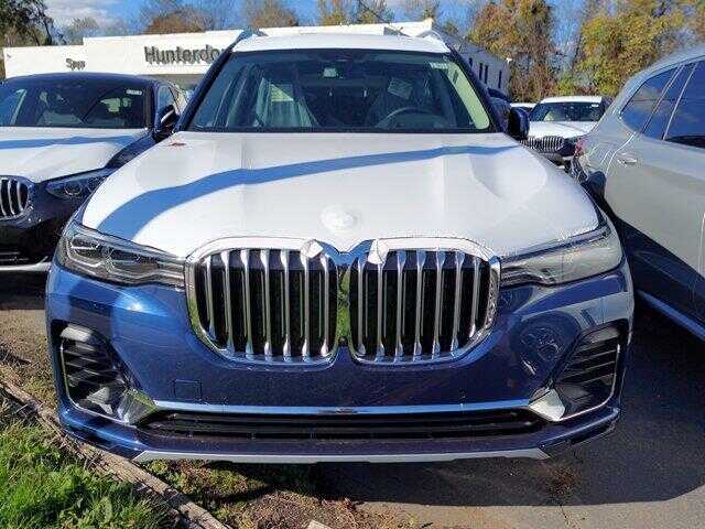 2021 BMW X7