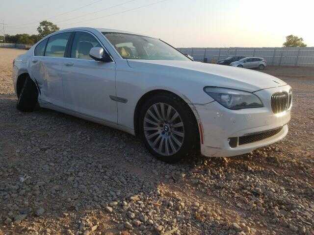 BMW 750i