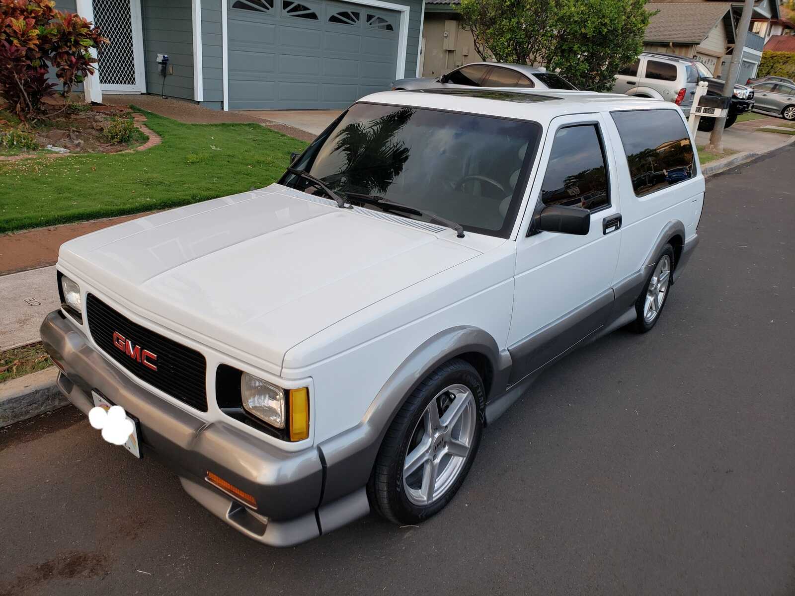 GMC Typhoon