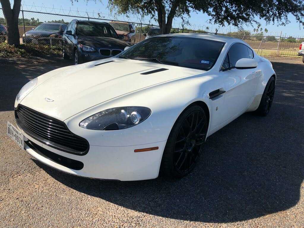 Aston Martin V8 Vantage