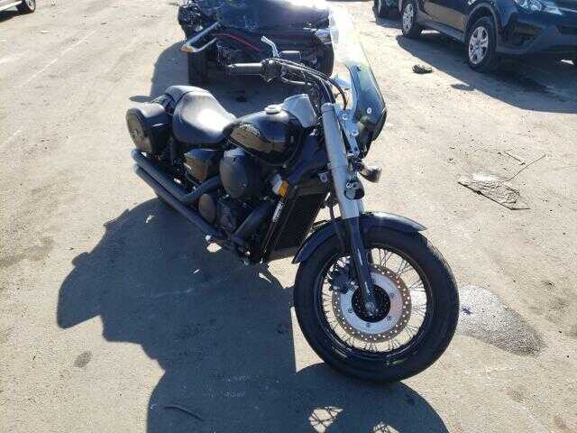 Honda VT750 (Shadow Phantom)