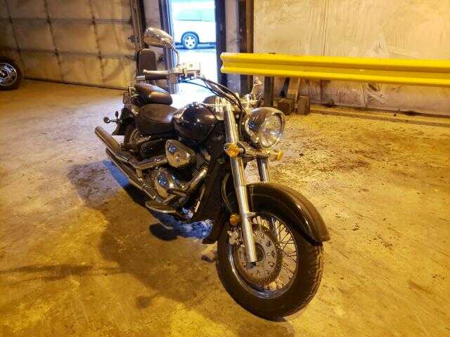 Suzuki VL800/VL800C/VL800T