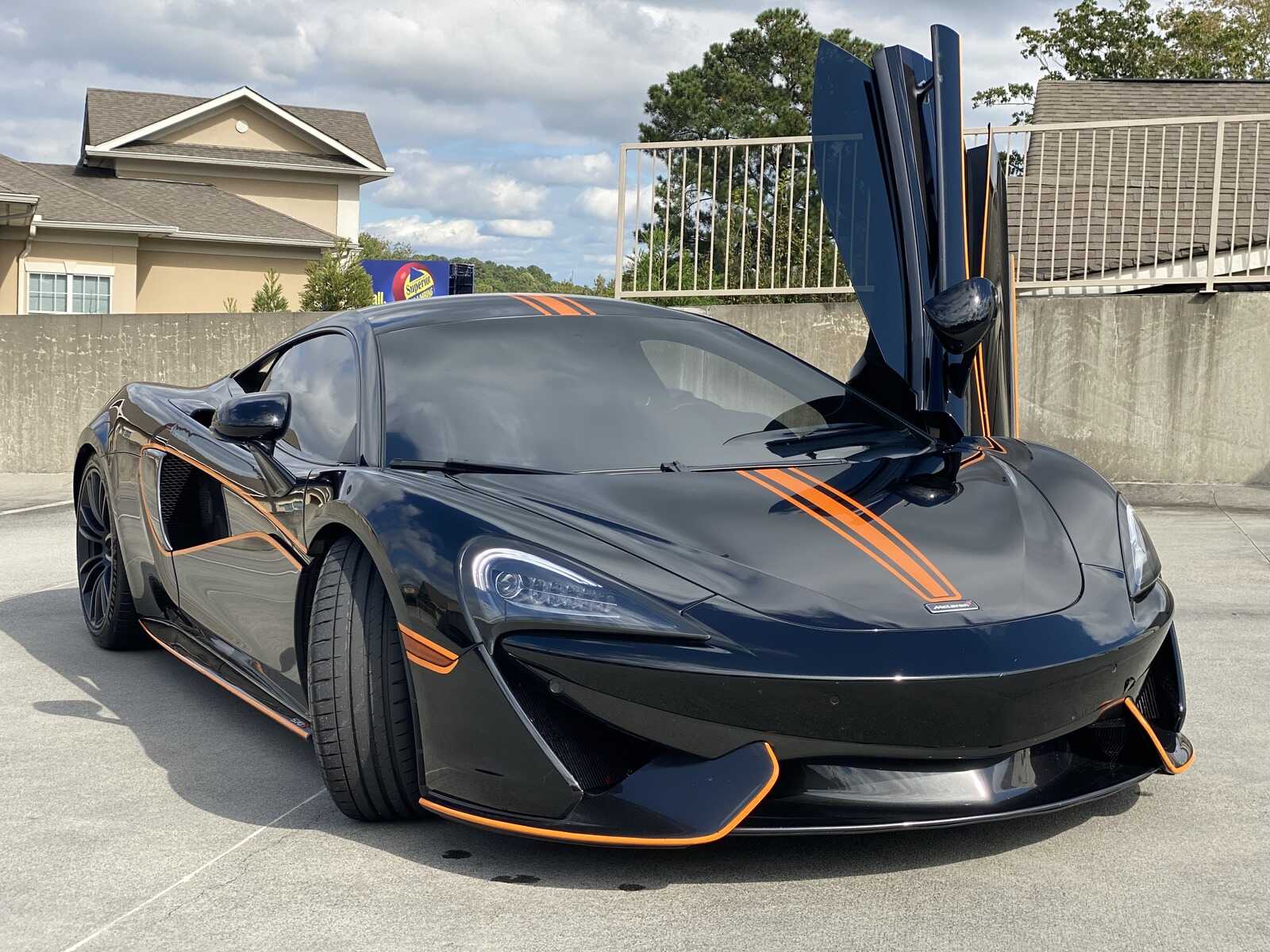 McLaren 570S