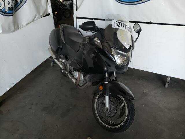 Honda NT700VA/NT700V