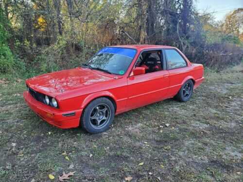 BMW 325iS