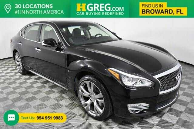 Infiniti Q70L